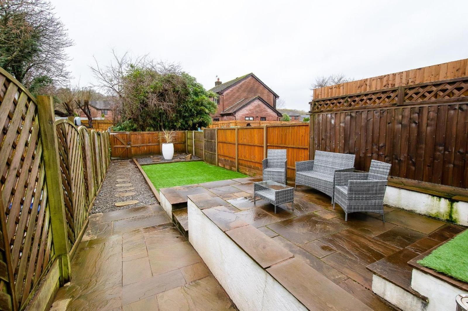 Casa One Hundred - A Beautiful 4 Bed House On The Beach Front Swansea Exterior foto